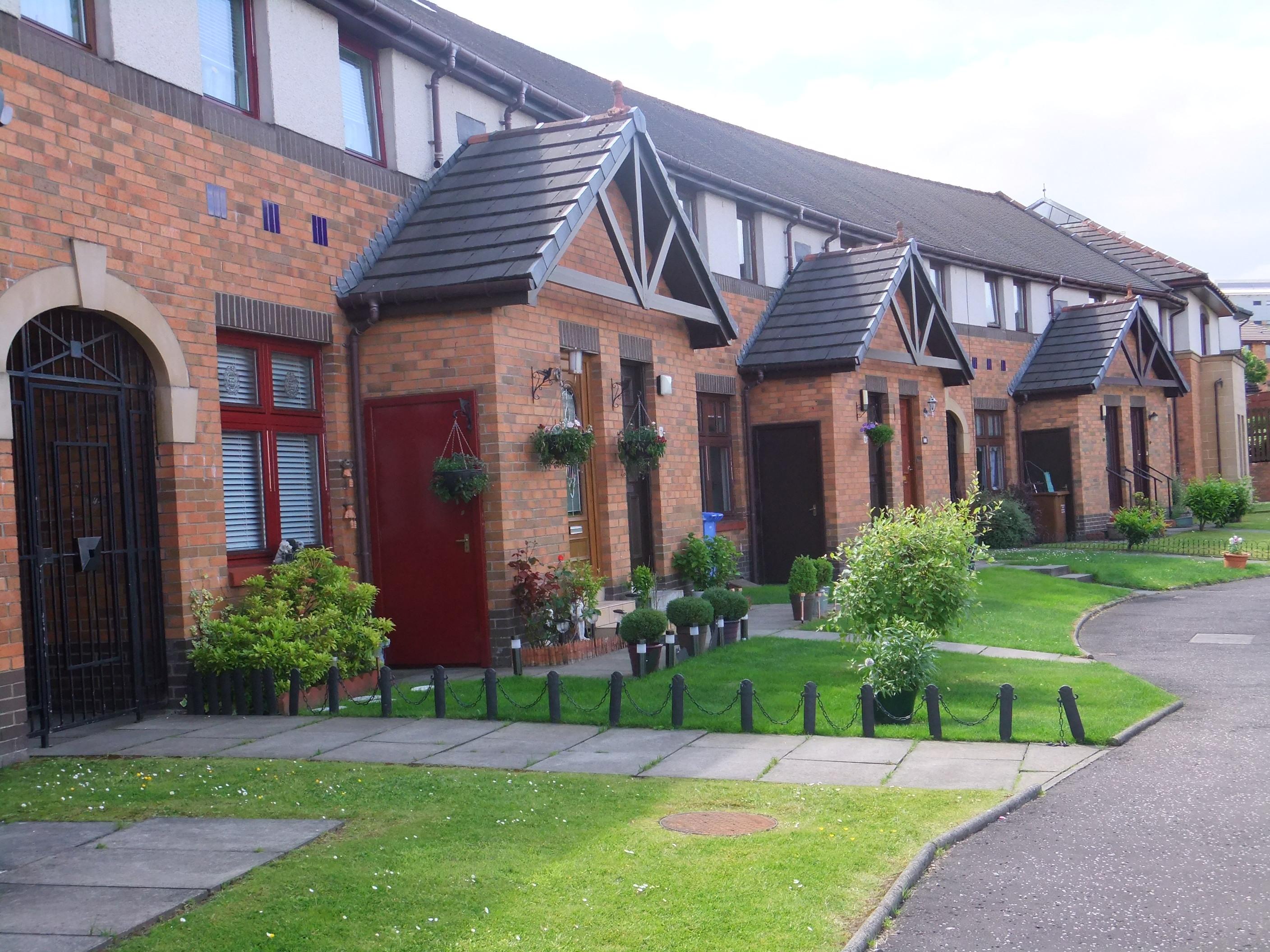 Phase Westcastle Court